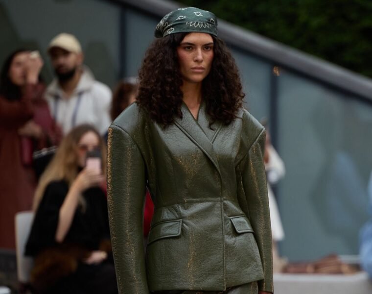 Moscow Fashion Week: colores, texturas y siluetas de la temporada