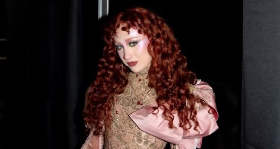 Chappell Roan aclara polémica con hija de Jude Law en Brasil