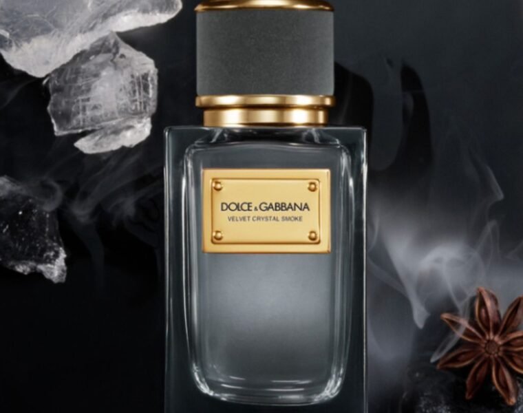 DOLCE & GABBANA VELVET CRYSTAL SMOKE: EL LUJO ENTRE SOMBRA Y LUZ