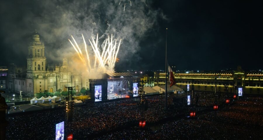 Banco Plata celebra su nueva era con concierto en el Zócalo de CDMX