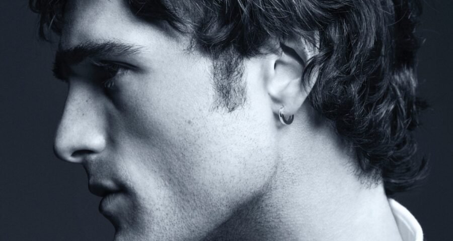 Jacob Elordi es el nuevo embajador de BLEU DE CHANEL