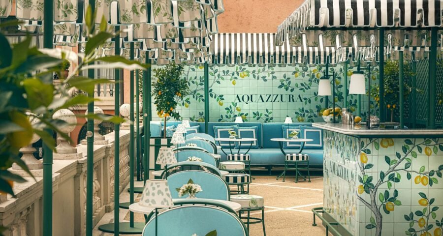 Aquazzura Bar