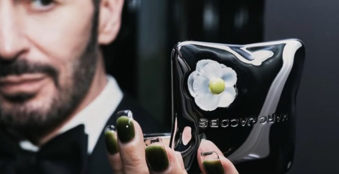 Marc Jacobs Beauty regresa en 2026: fecha y productos