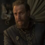Quién es Rhys Ifans: biografía, películas y premios