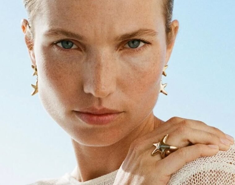 UNOde50 redefine cómo llevar joyas este verano