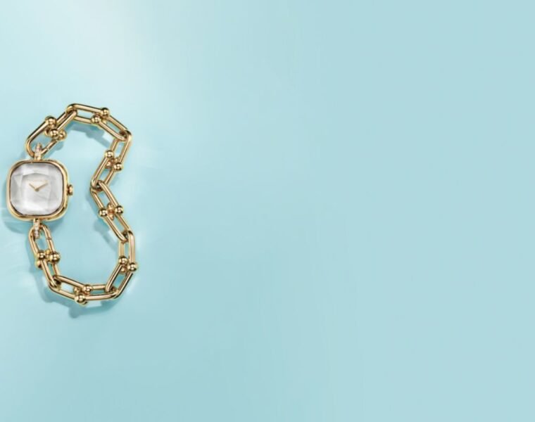 Tiffany & Co. presenta HardWear: el reloj inspirado en brazalete de 1962