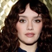 ¿Quién es Olivia Cooke? Edad, películas, series y todo sobre la actriz