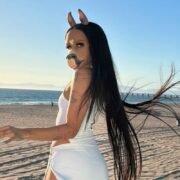 HorsegiirL: quién es la DJ con máscara de caballo, trayectoria y más