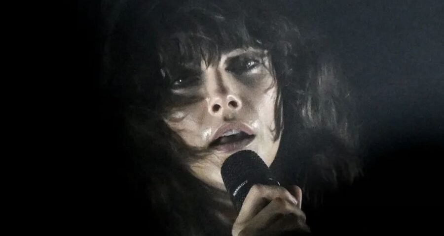 Cara Delevingne ahora es cantante: así suena la nueva etapa musical de la modelo