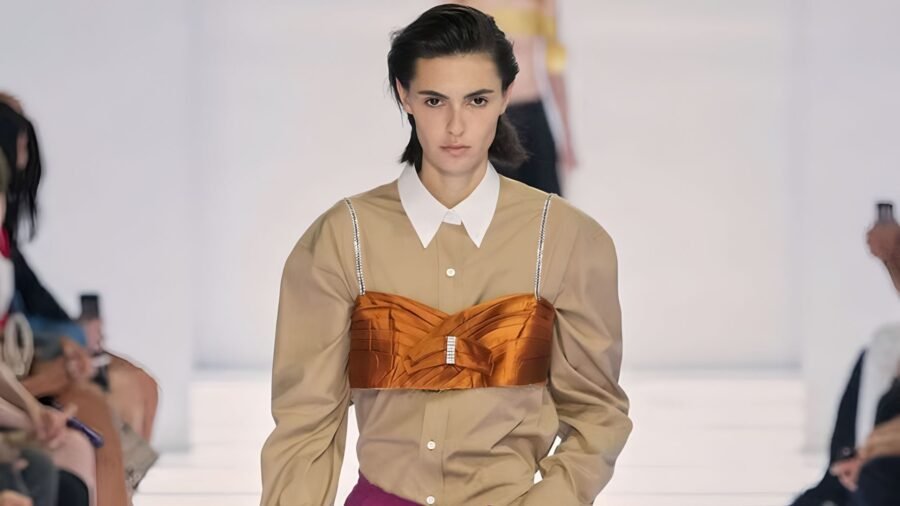Prada presenta su colección SS27 en Milan Fashion Week