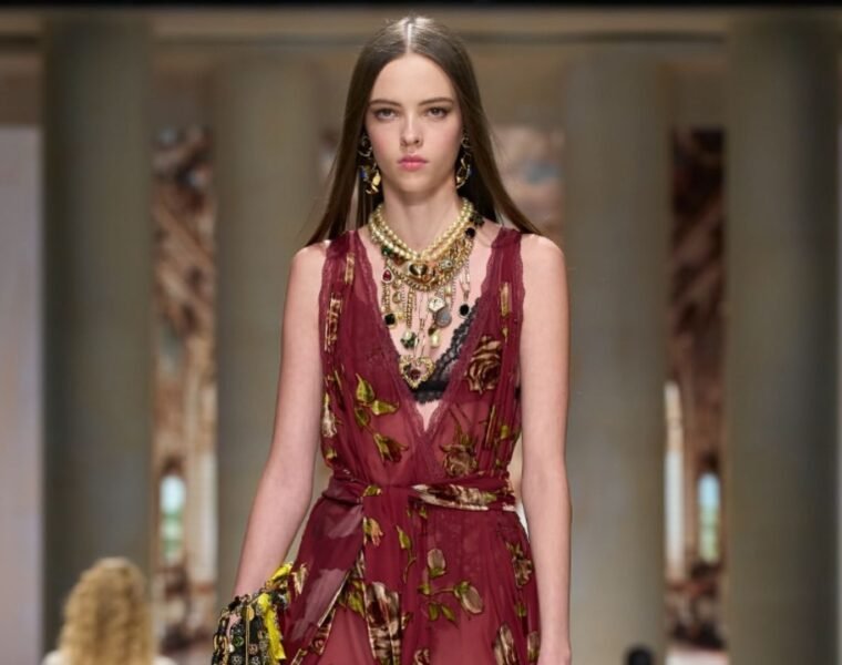 Dolce & Gabbana presenta su colección SS27 en Milan Fashion Week
