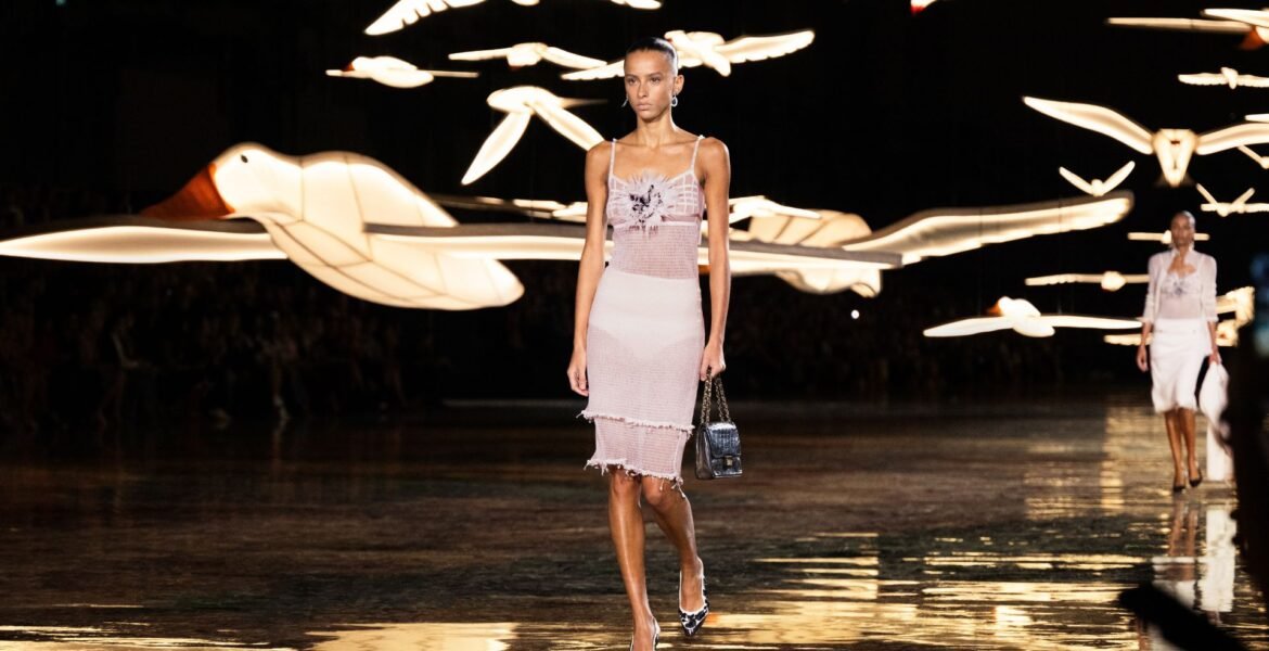 Chanel SS27: todas las versiones de Gabrielle Chanel